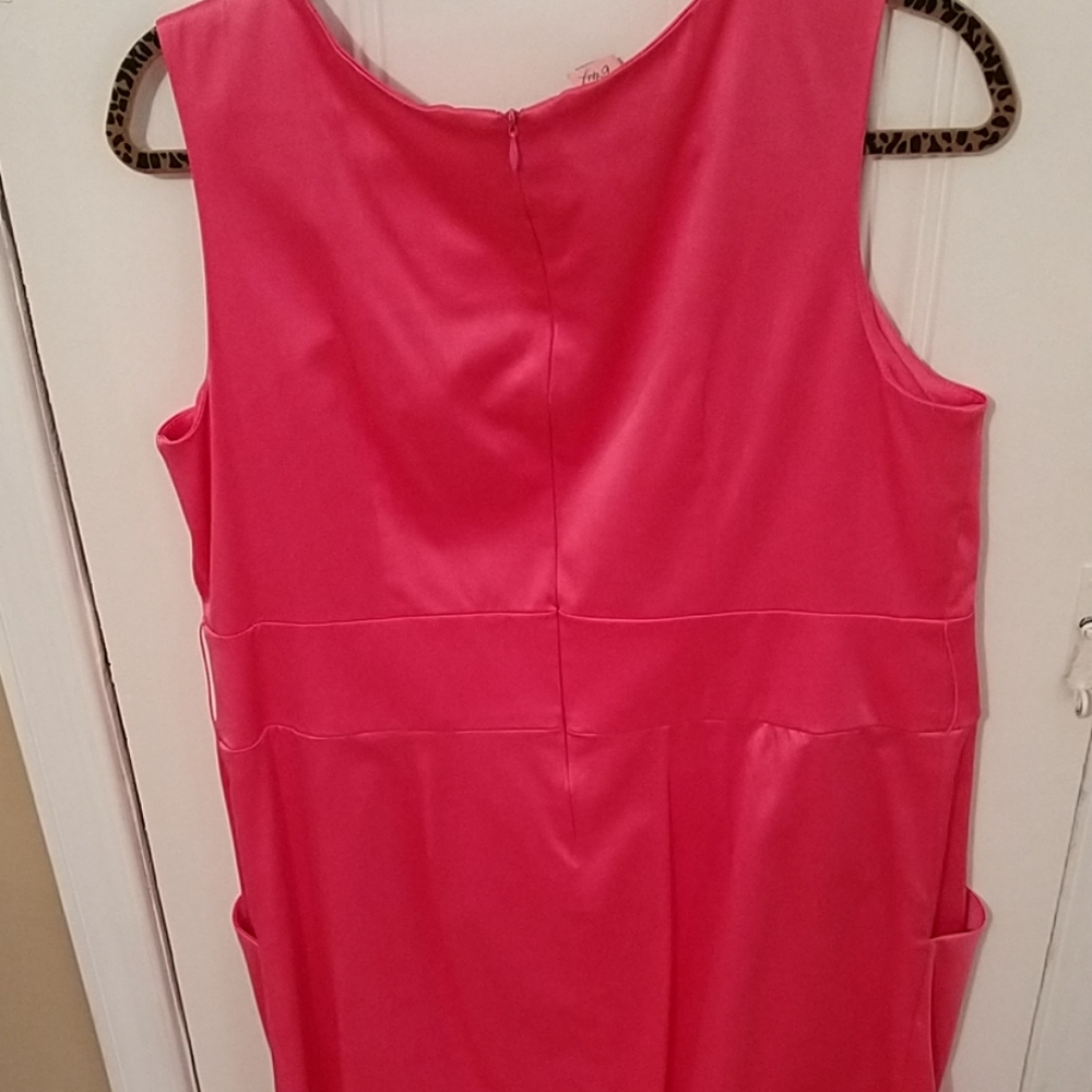 ⭐DRESS⭐ - Picture 3 of 4